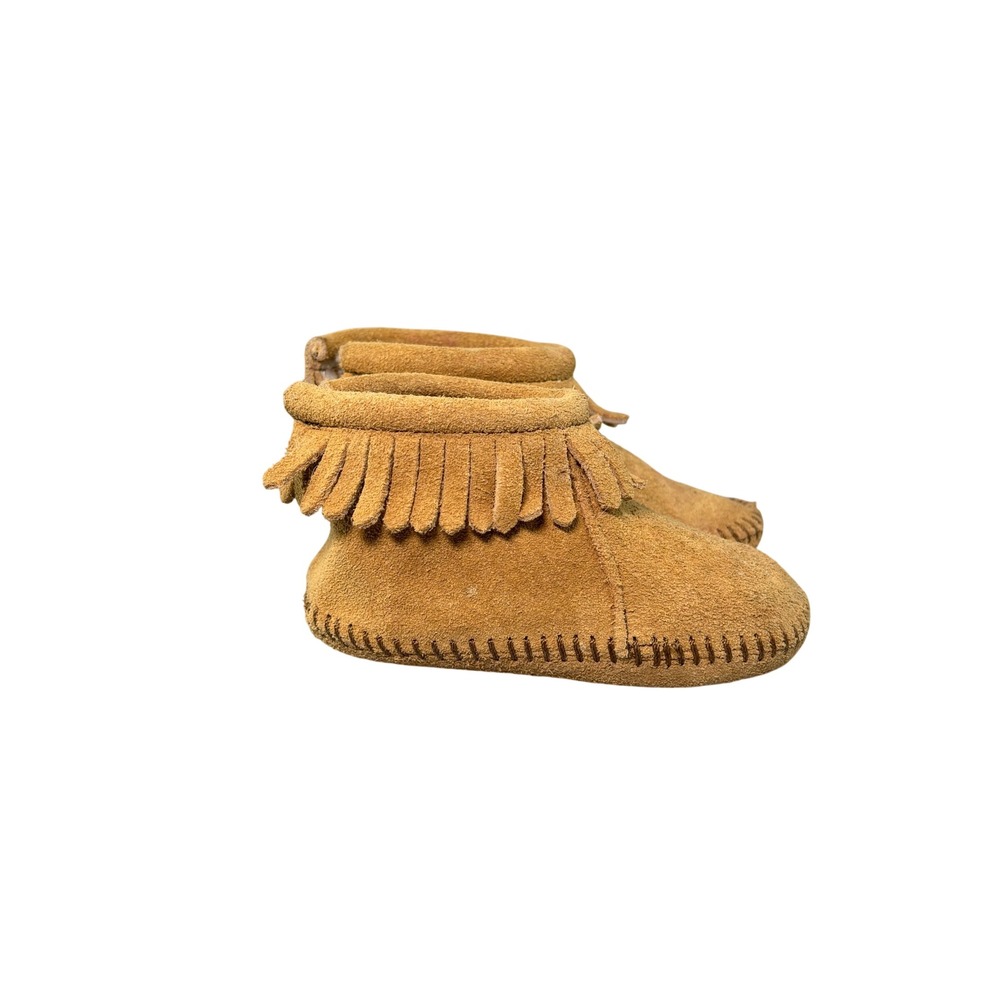 Minnetonka Infant Size 4 Tan Suede Fringe Moccasin Booties 1187 Soft Sole Shoes
